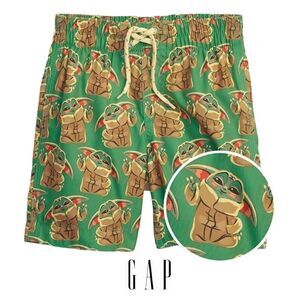 GAP Kids | Green | STAR WARS GROGU SWIM TRUNKS